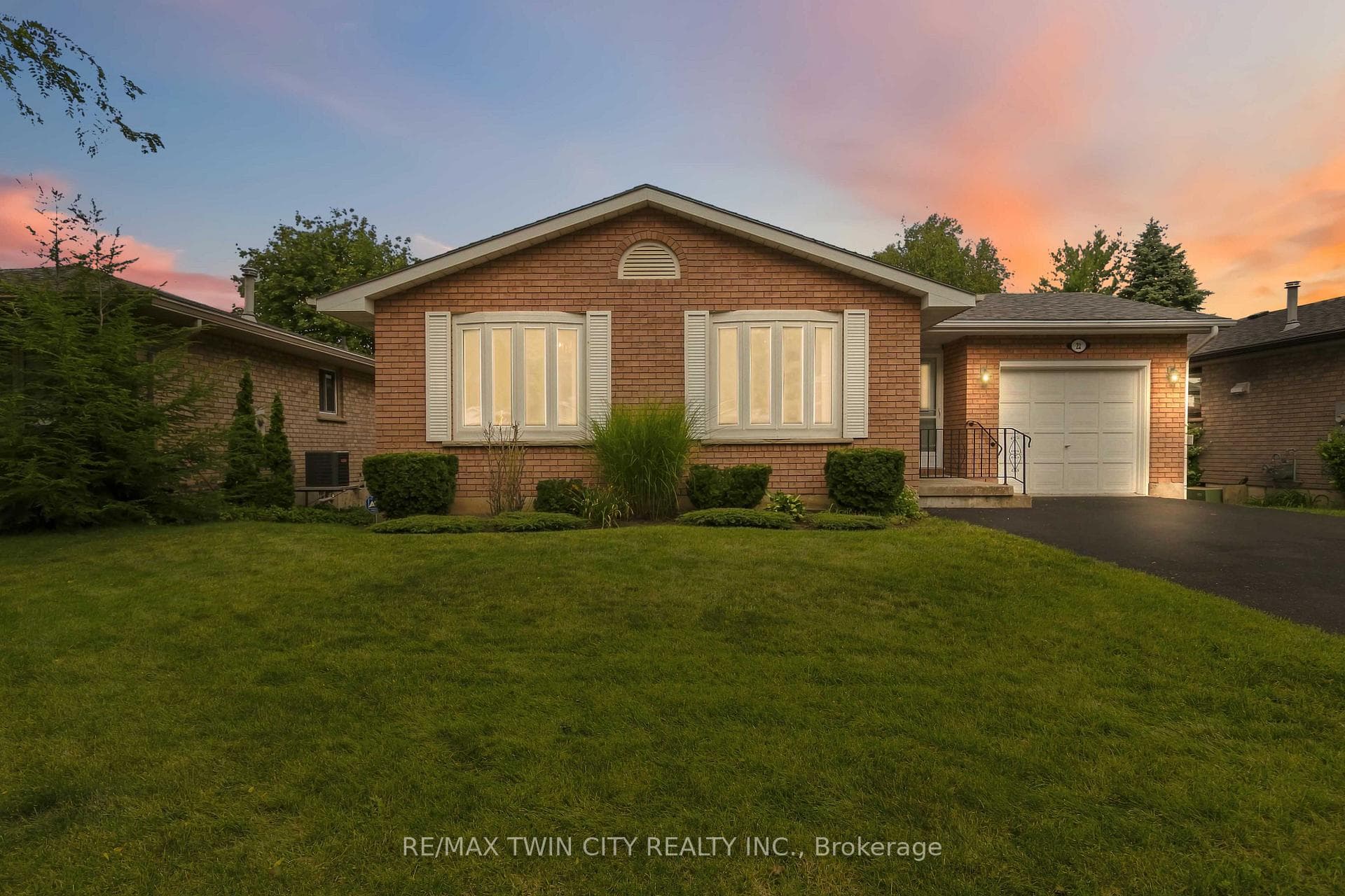 22 Allensgate Drive