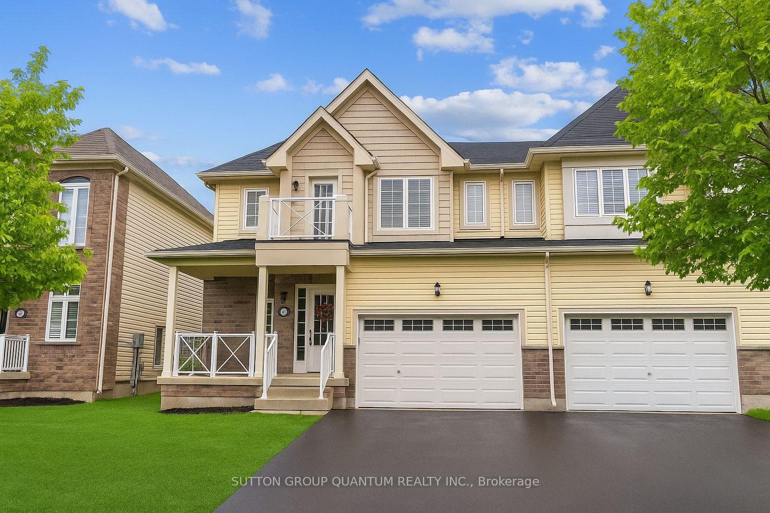 86 Angela Crescent