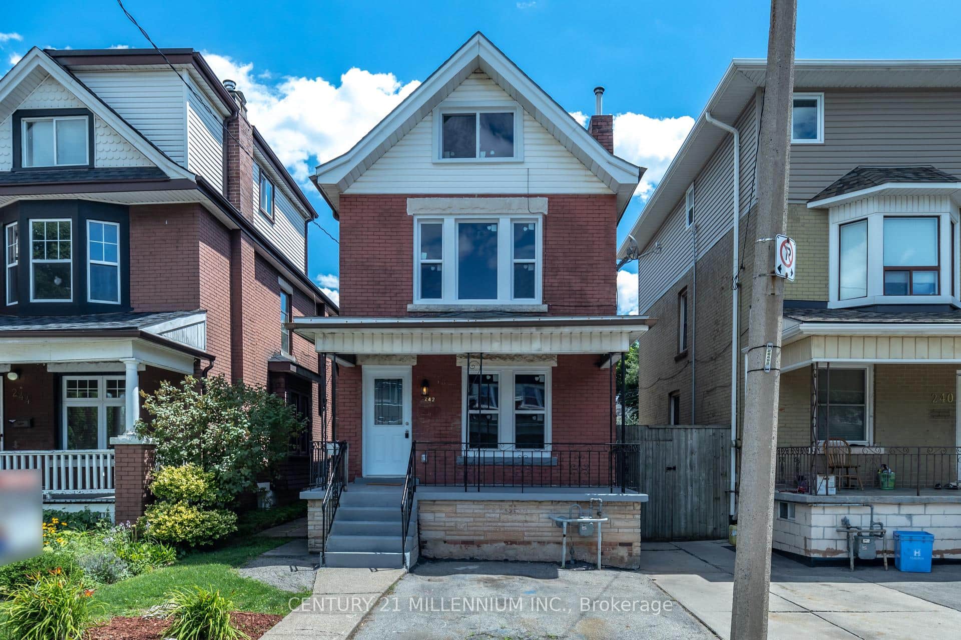 242 Balmoral Avenue