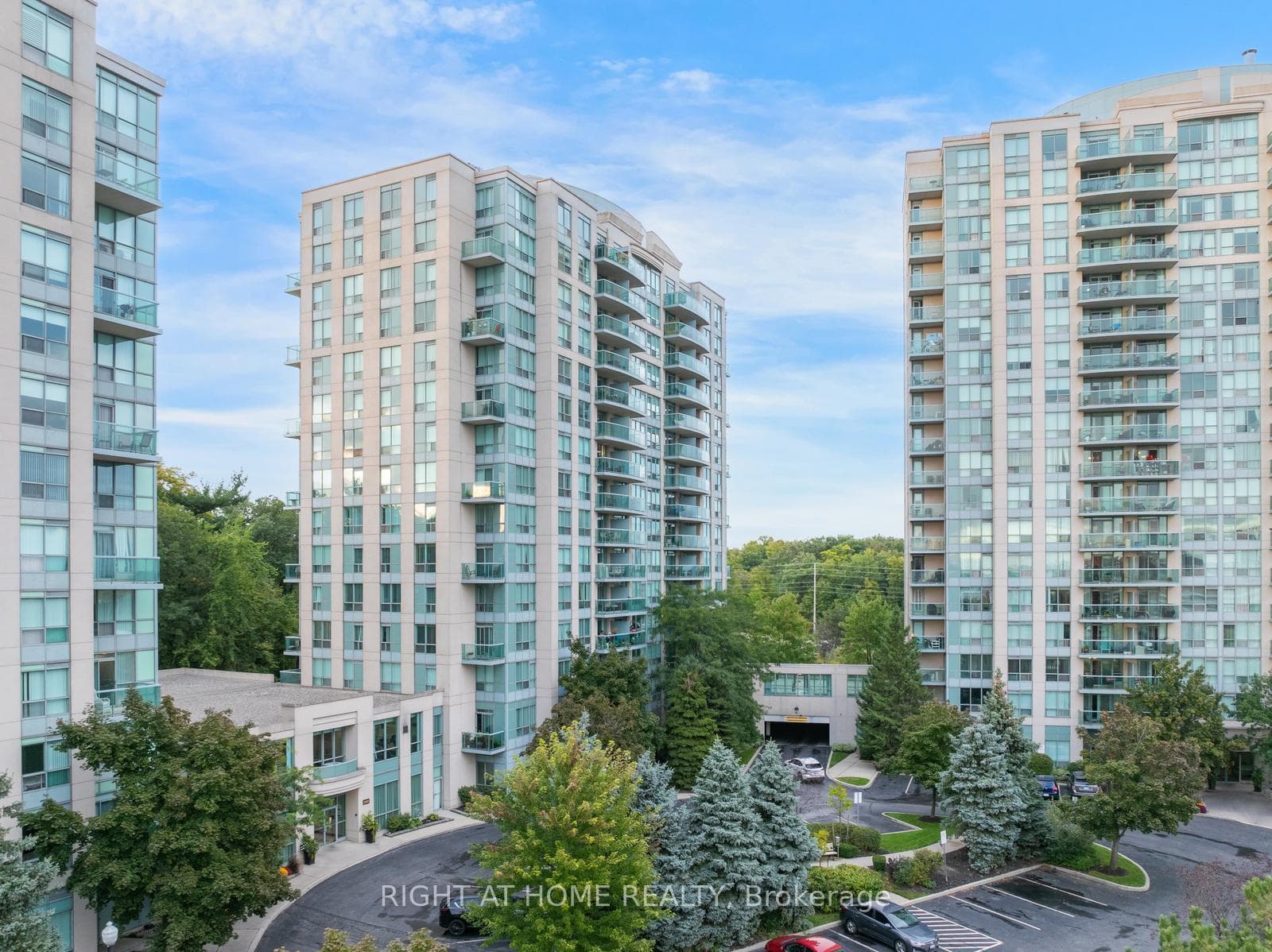 2565 Erin Centre Boulevard Unit 1509
