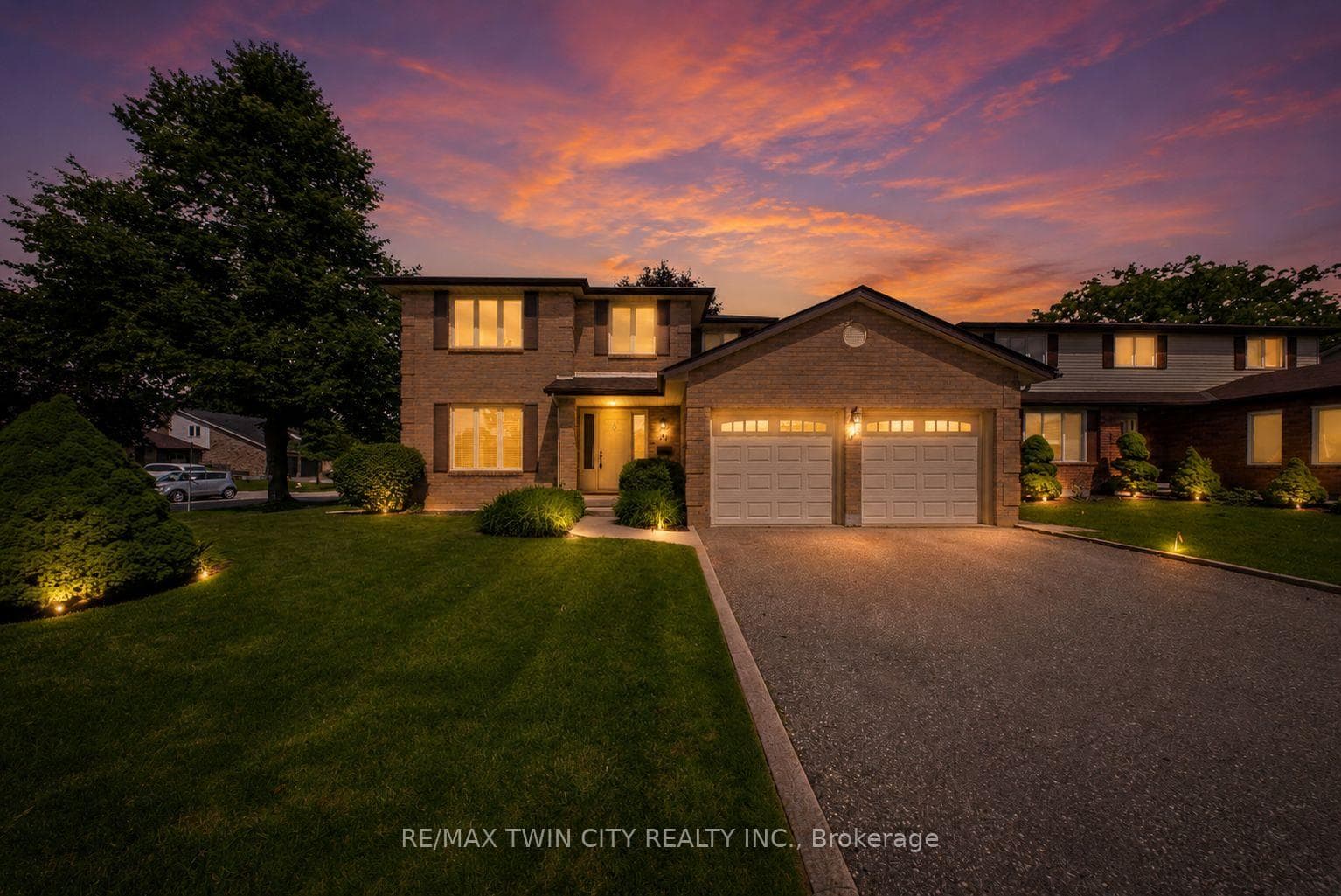 22 Colonial Crescent