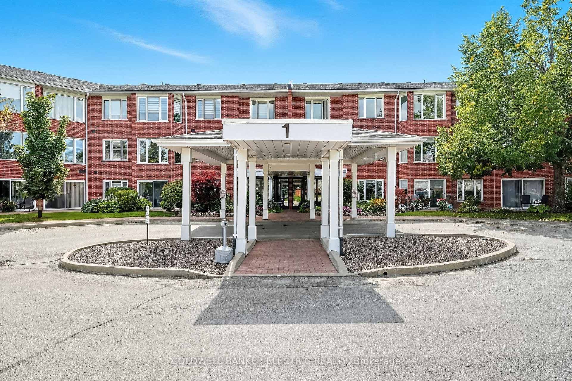 1 Heritage Way Unit 301