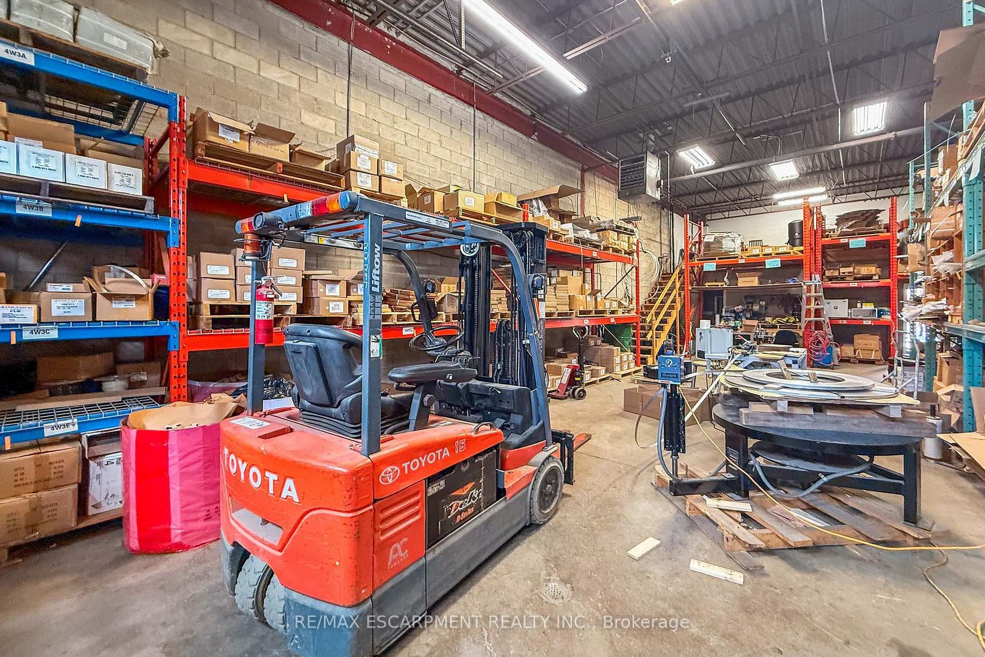 8540 KEELE Street Unit 4 & 12