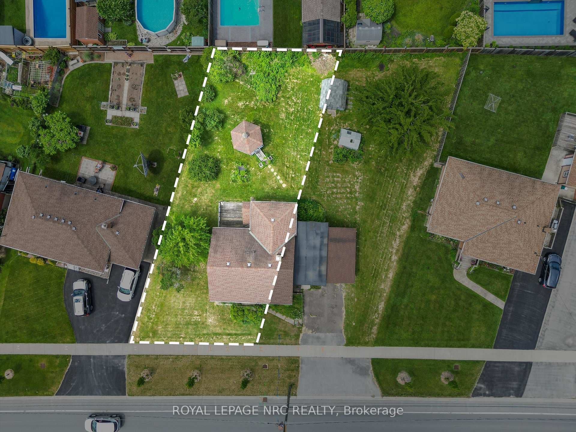 267 Lakeshore Road