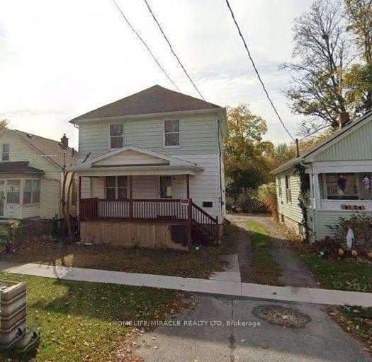 42 Russell Avenue