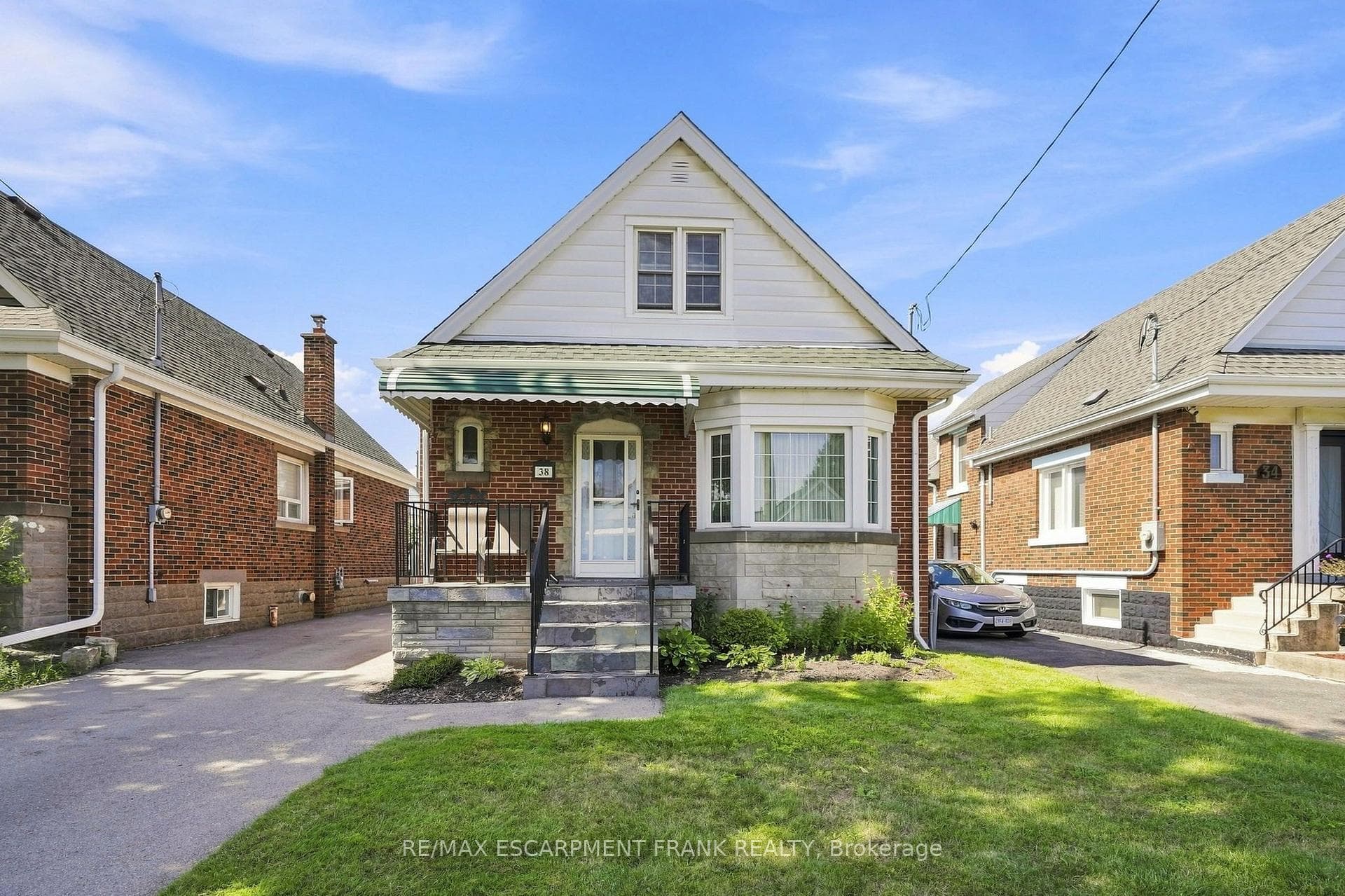 38 GARSIDE Avenue