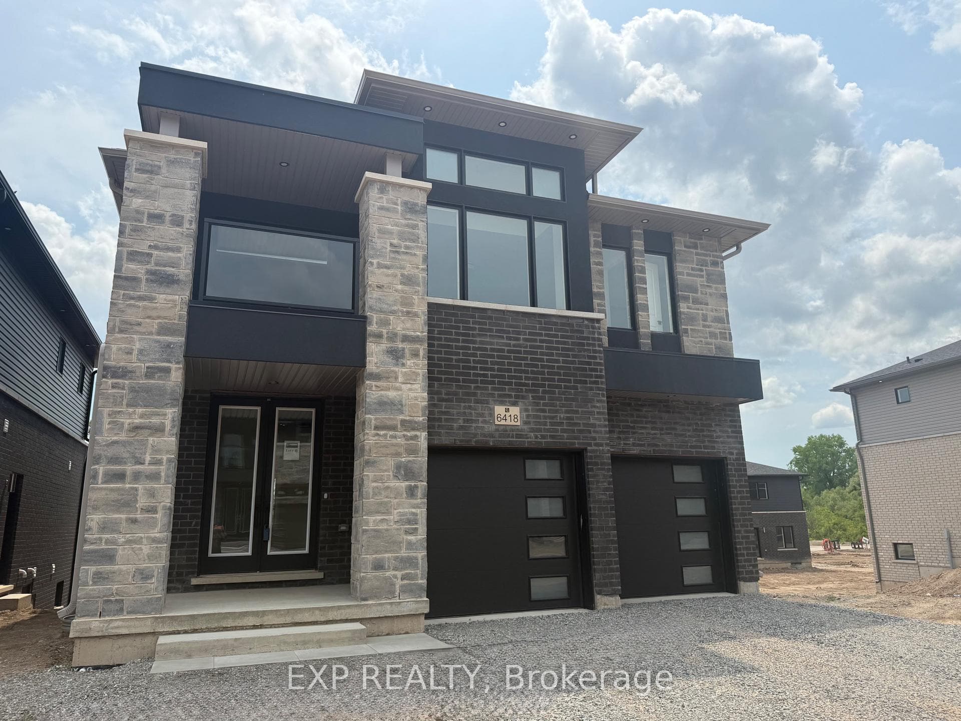 6418 SUNSHINE Common
