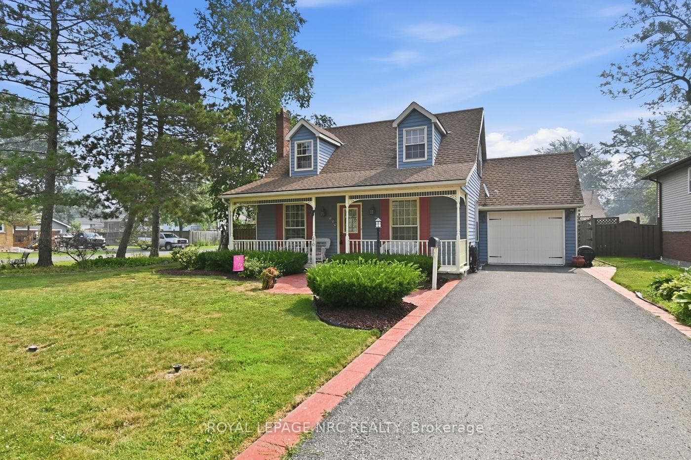 570 Lakeside Road