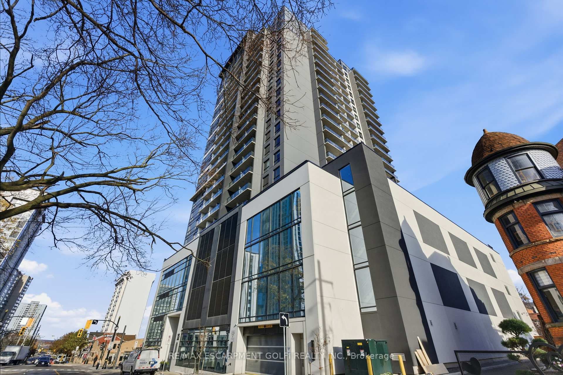 15 Queen Street Unit 609