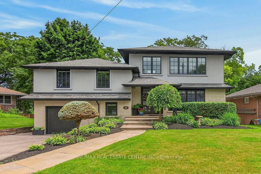26 Freeland Court