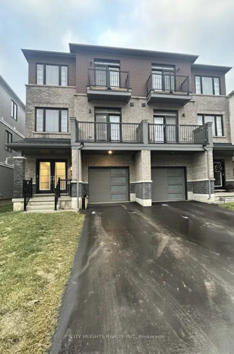 90 Norwich Crescent