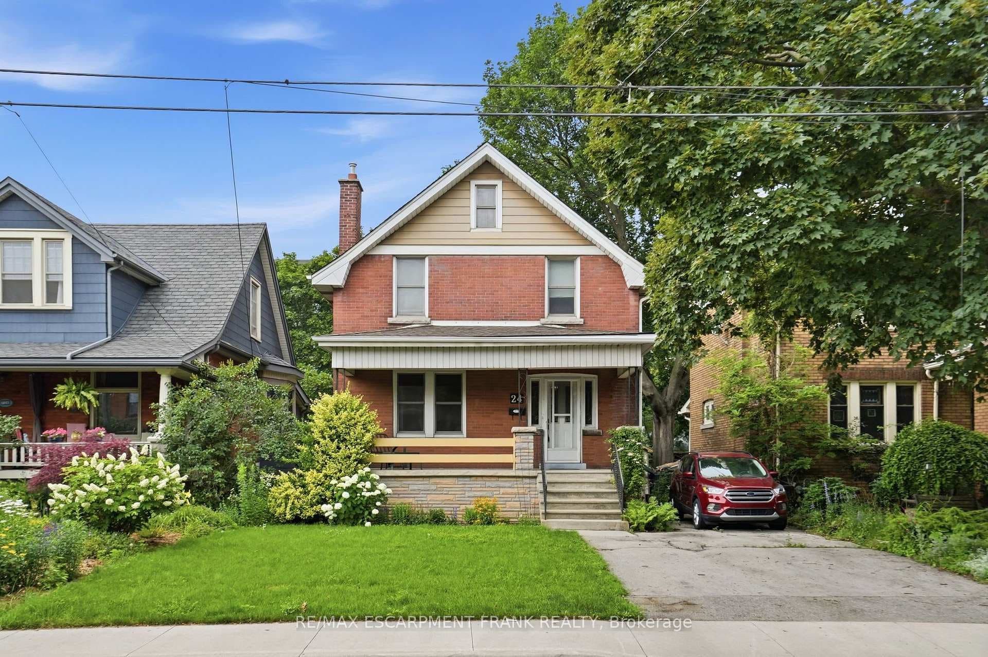 24 Cliff Avenue