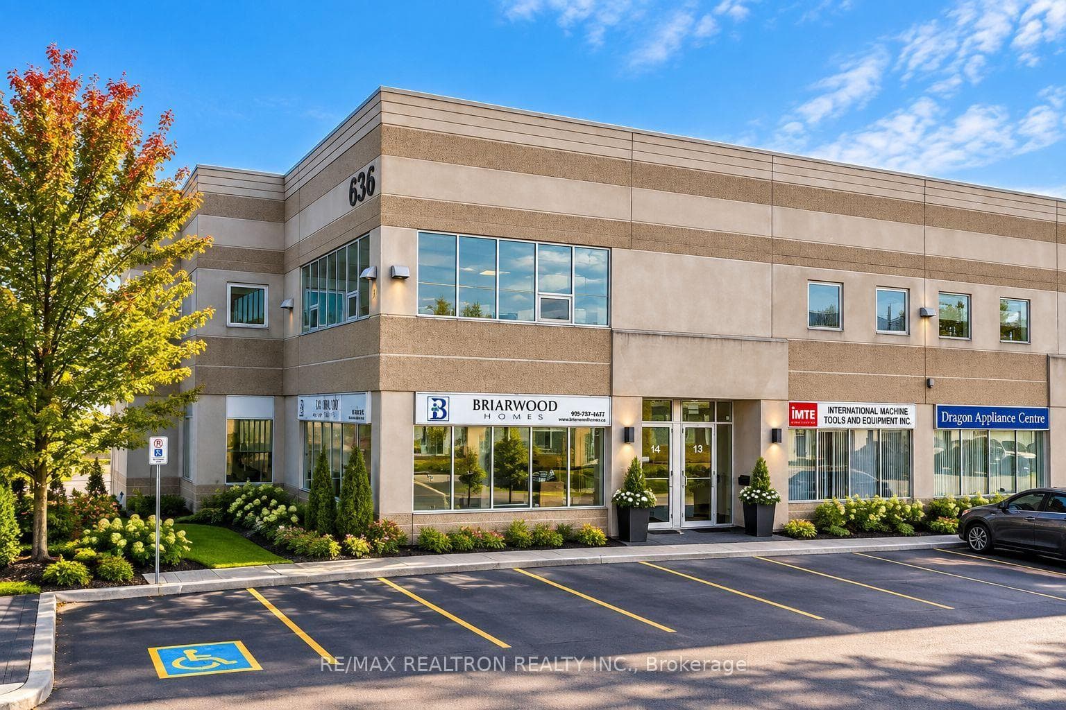 636 Edward Avenue Unit 14
