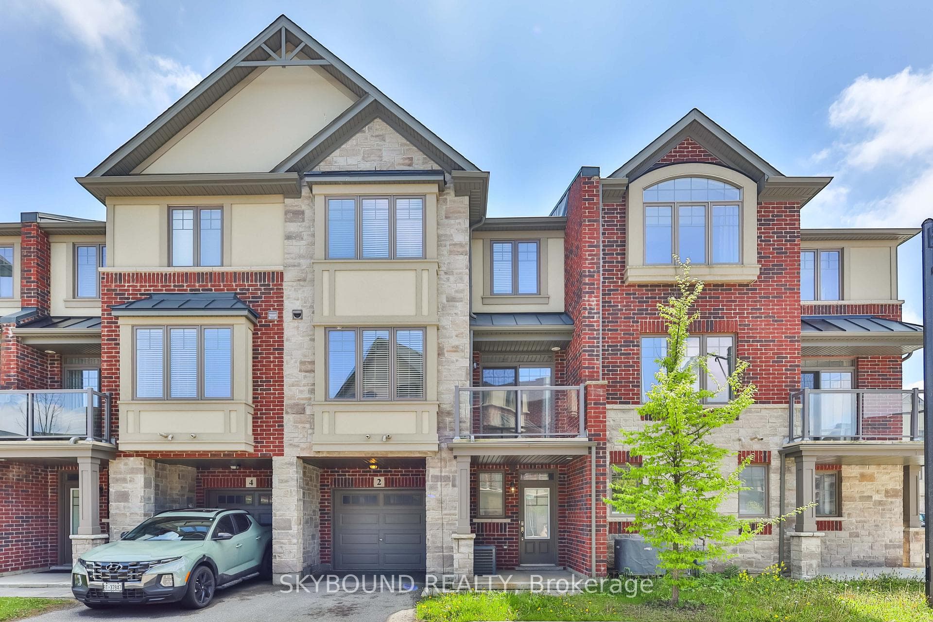 2 Egleston Lane