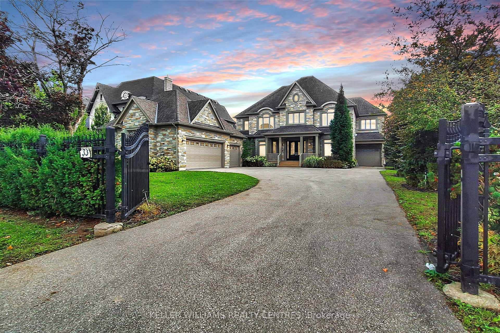 33 Maple Grove Avenue