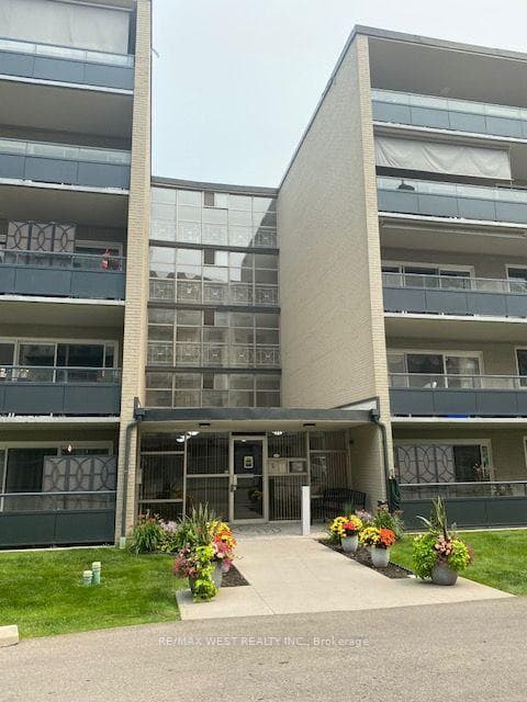 510 Queenston Road Unit 103