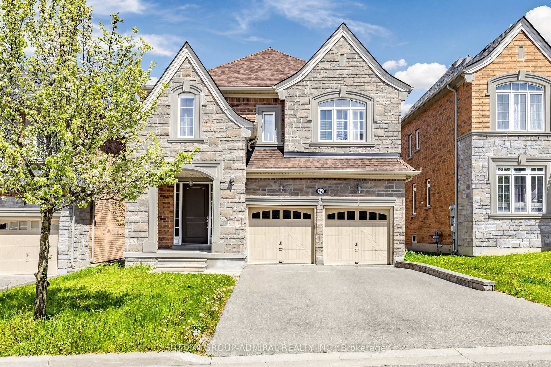 47 Edison Place