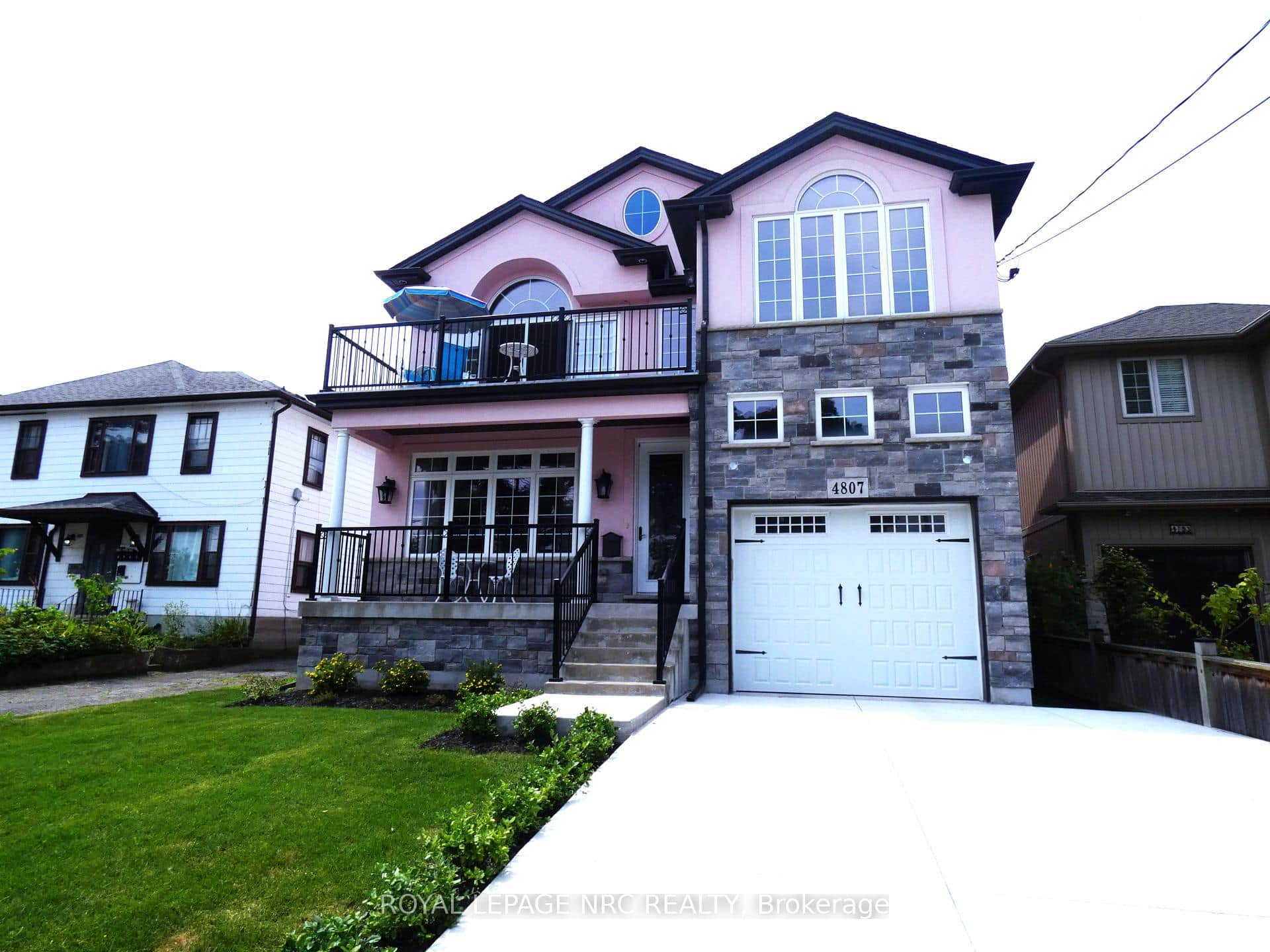 4807 Zimmerman Avenue