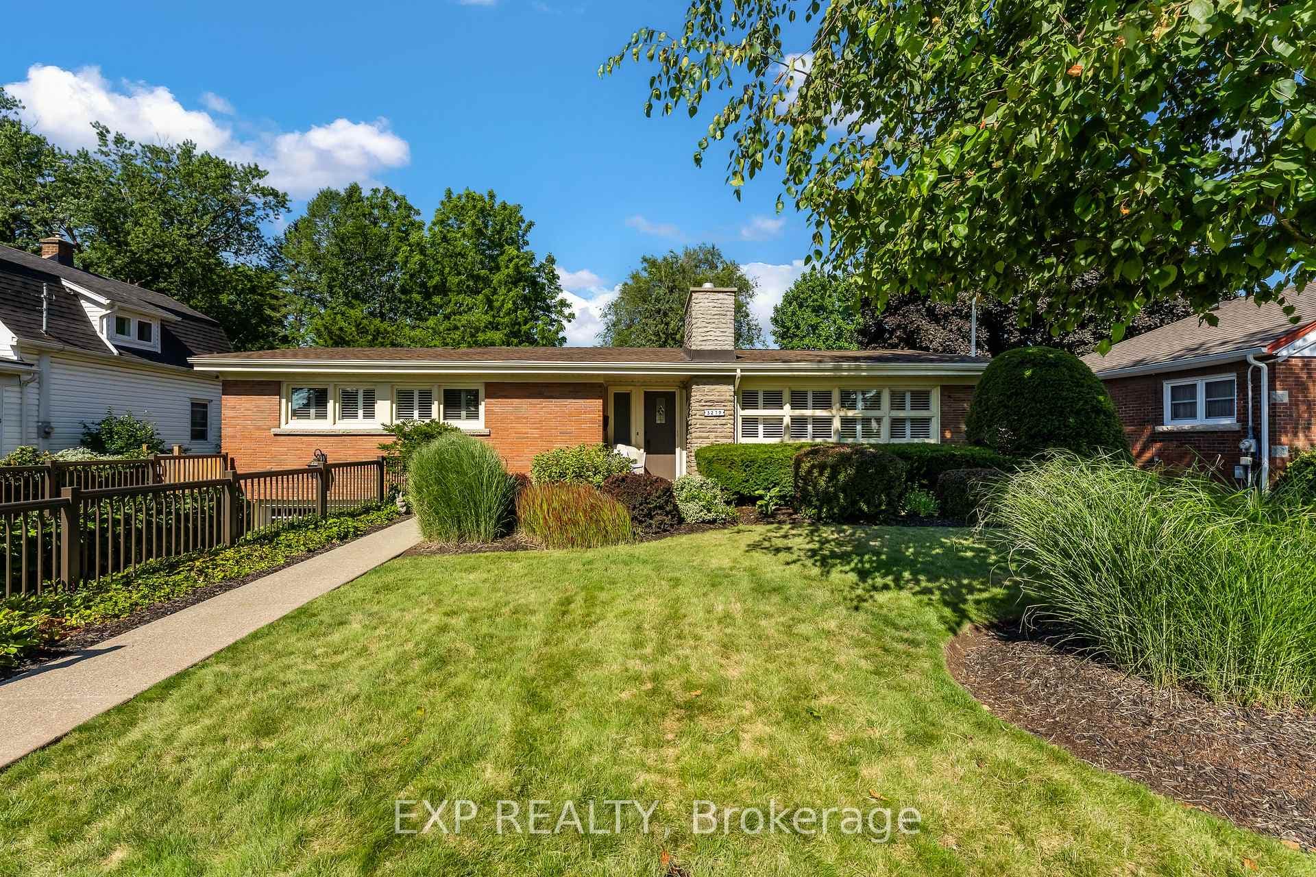 3279 Saint Patrick Avenue