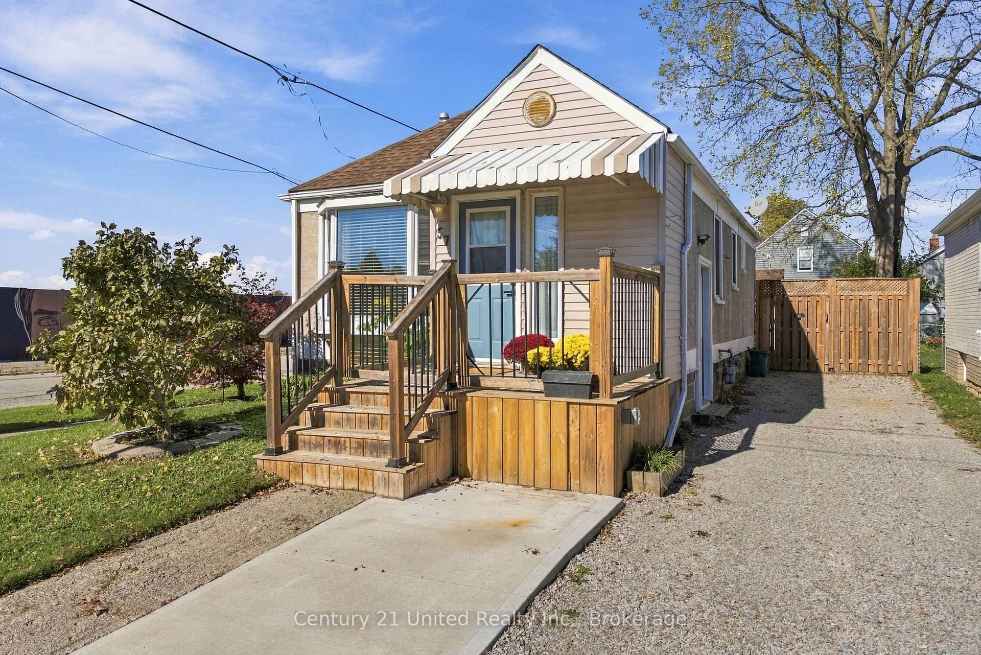 57 Sherwood Avenue