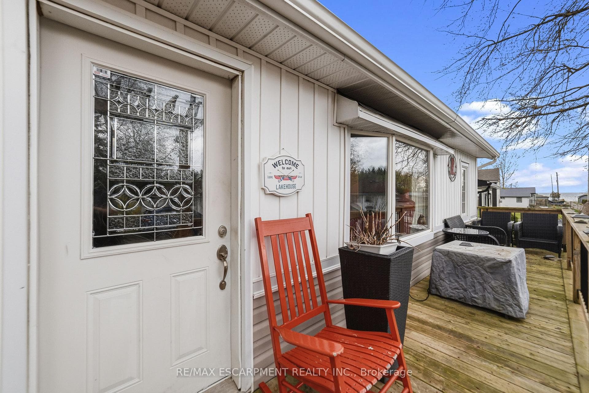 18 Westmoreland Lane