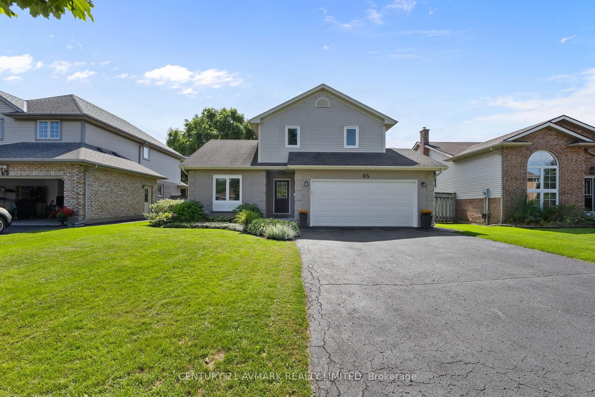 65 Wellandvale Drive