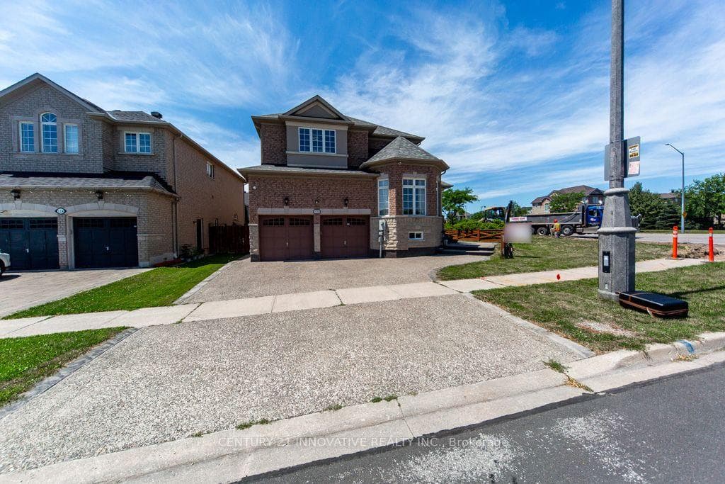 116 Riverwalk Drive