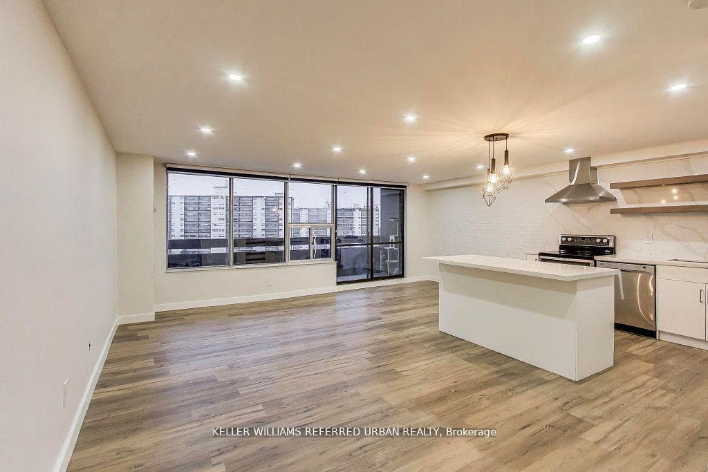 11 Wincott Drive Unit 1215