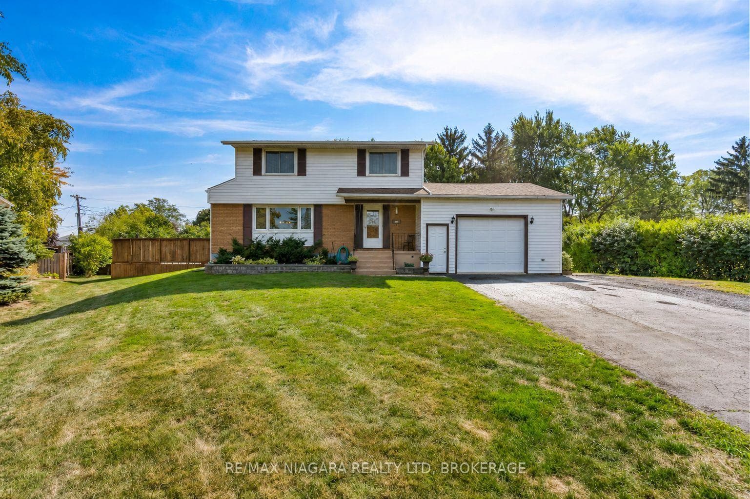28 Thorncrest Road
