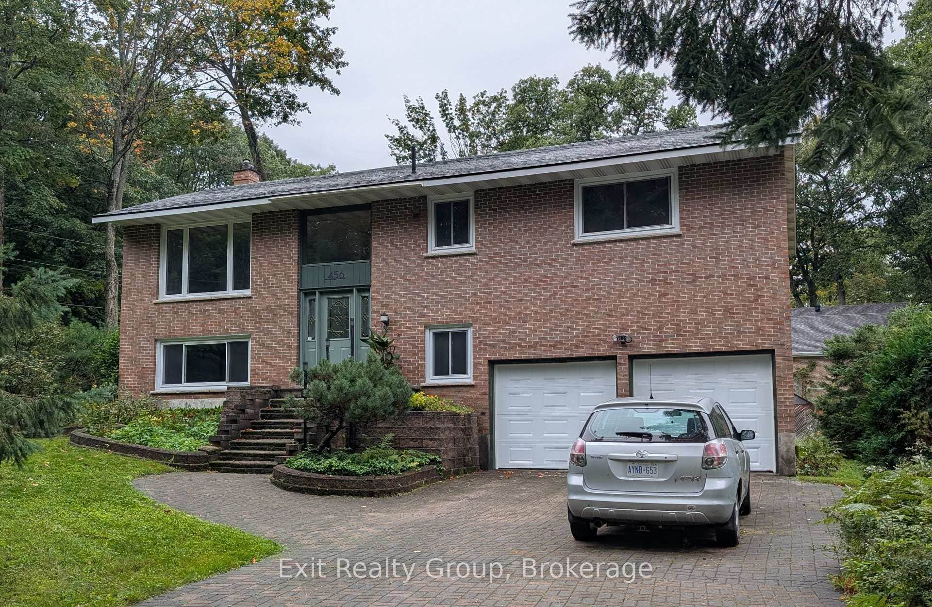 456 Parkview Court
