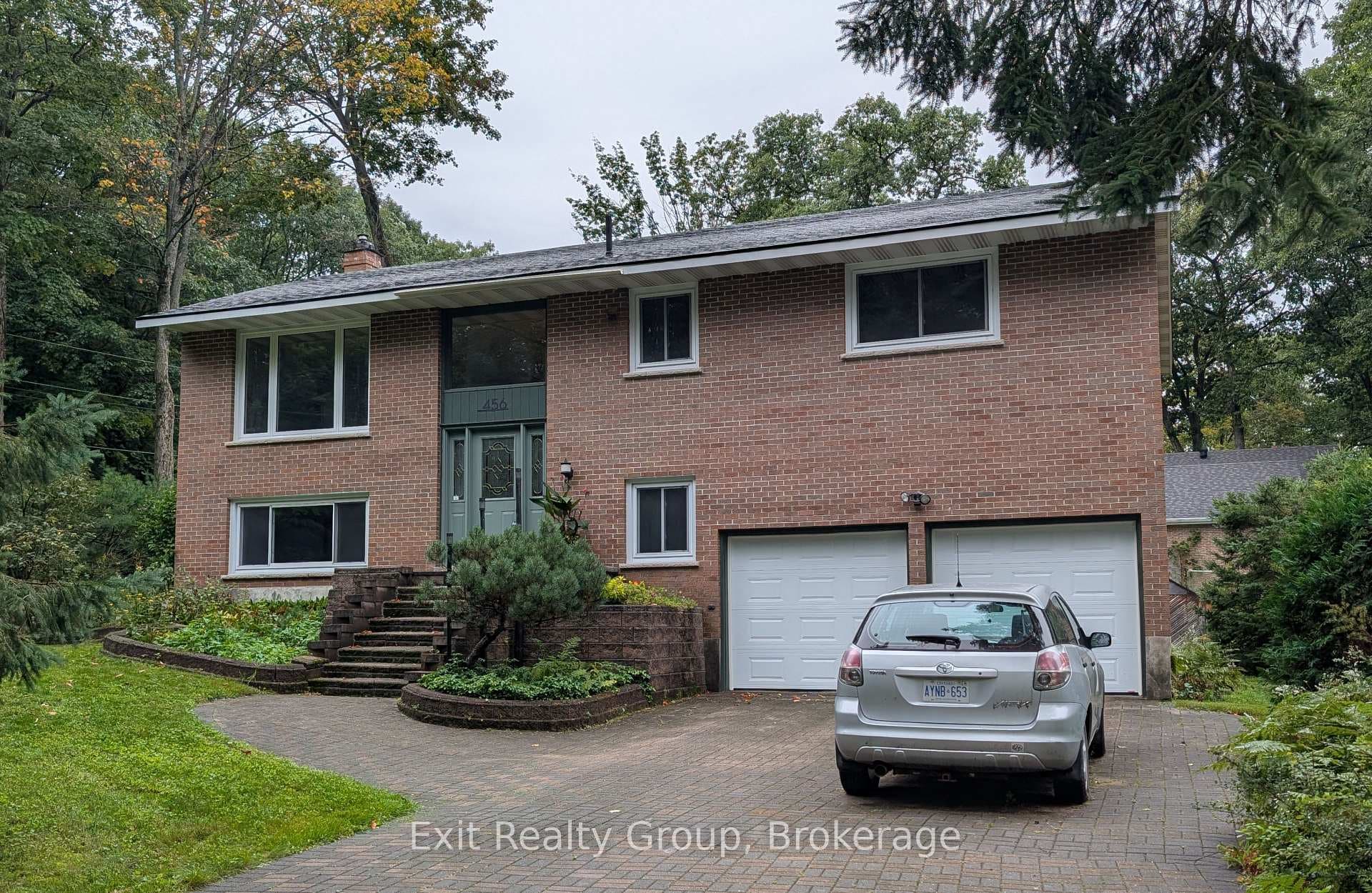 456 Parkview Court
