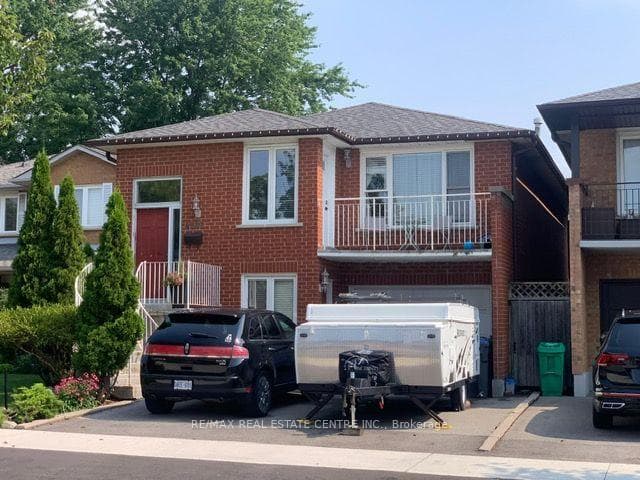 4386 Curia Crescent