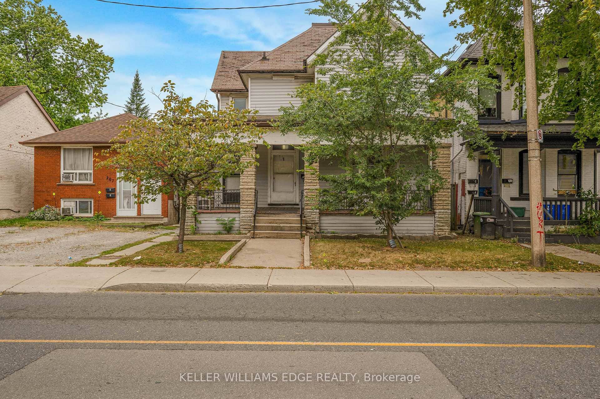 211 Wentworth Street