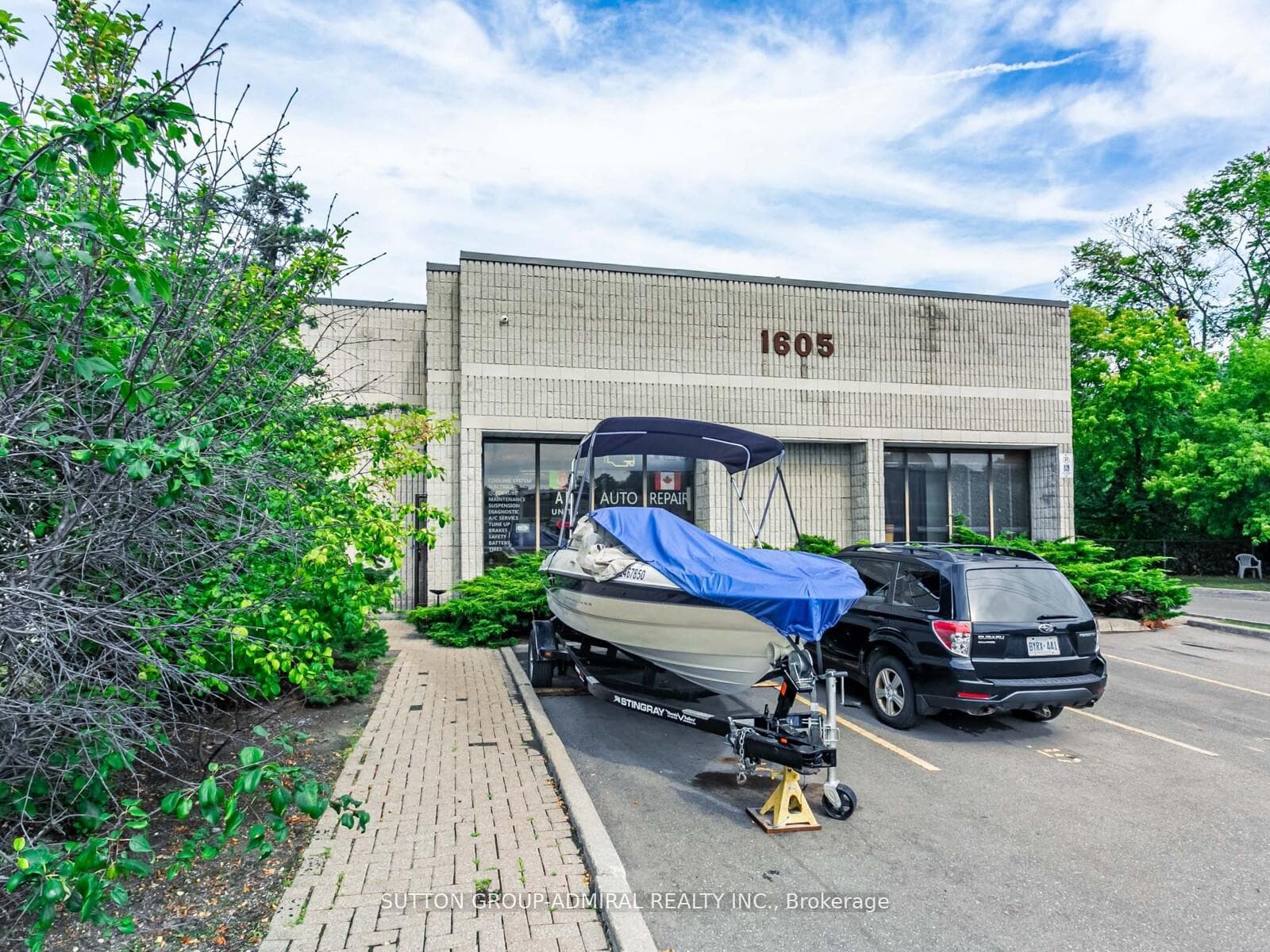 1605 SEDLESCOMB Drive Unit 5