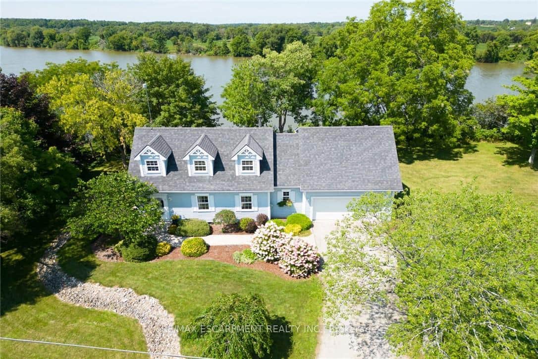 1042 River Road