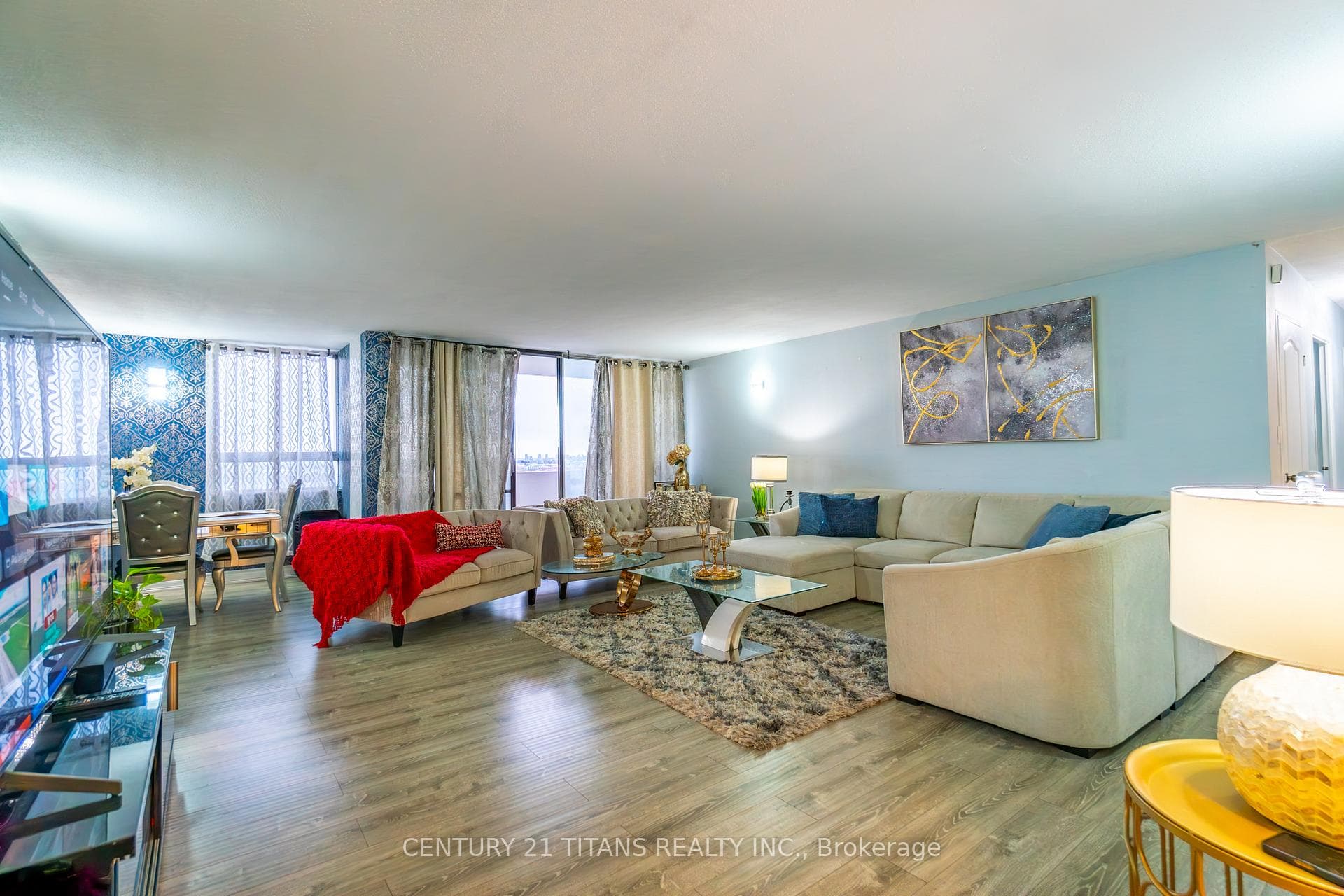 3 Massey Square Unit 3001