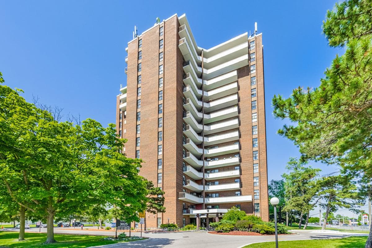 3025 Queen Frederica Drive Unit 1007