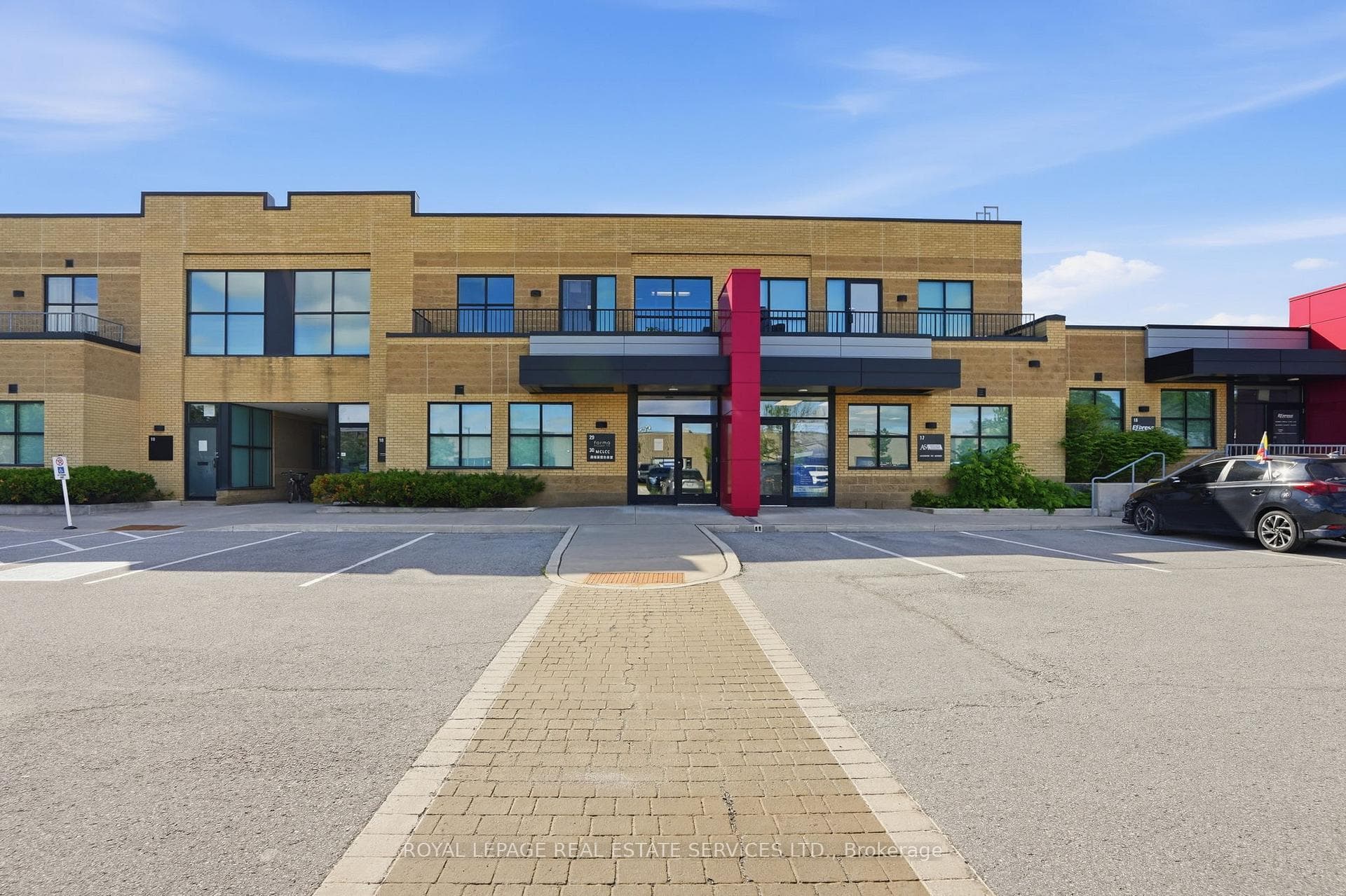 2155 Dunwin Drive Unit 29
