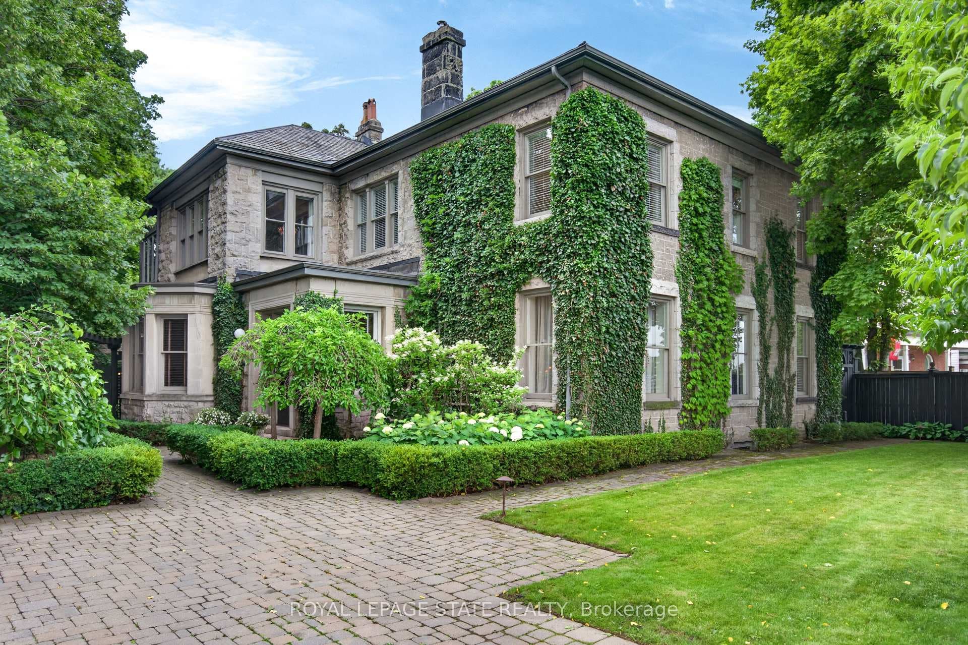 77 Claremont Drive
