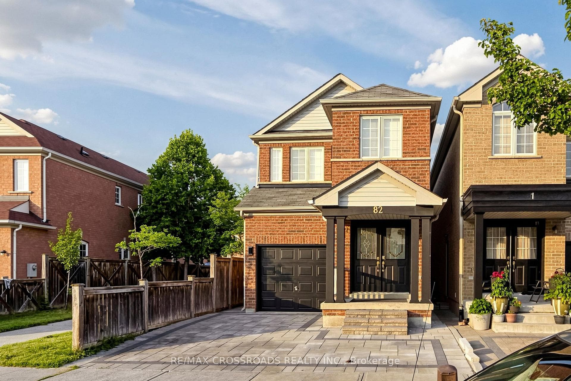 82 Jack Monkman Crescent