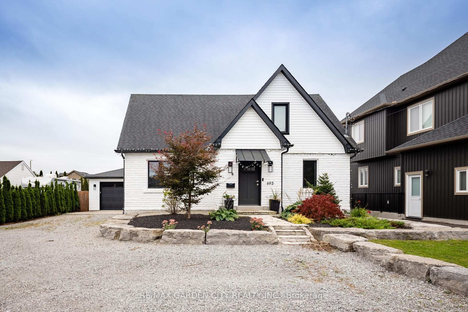 695 Quaker Road
