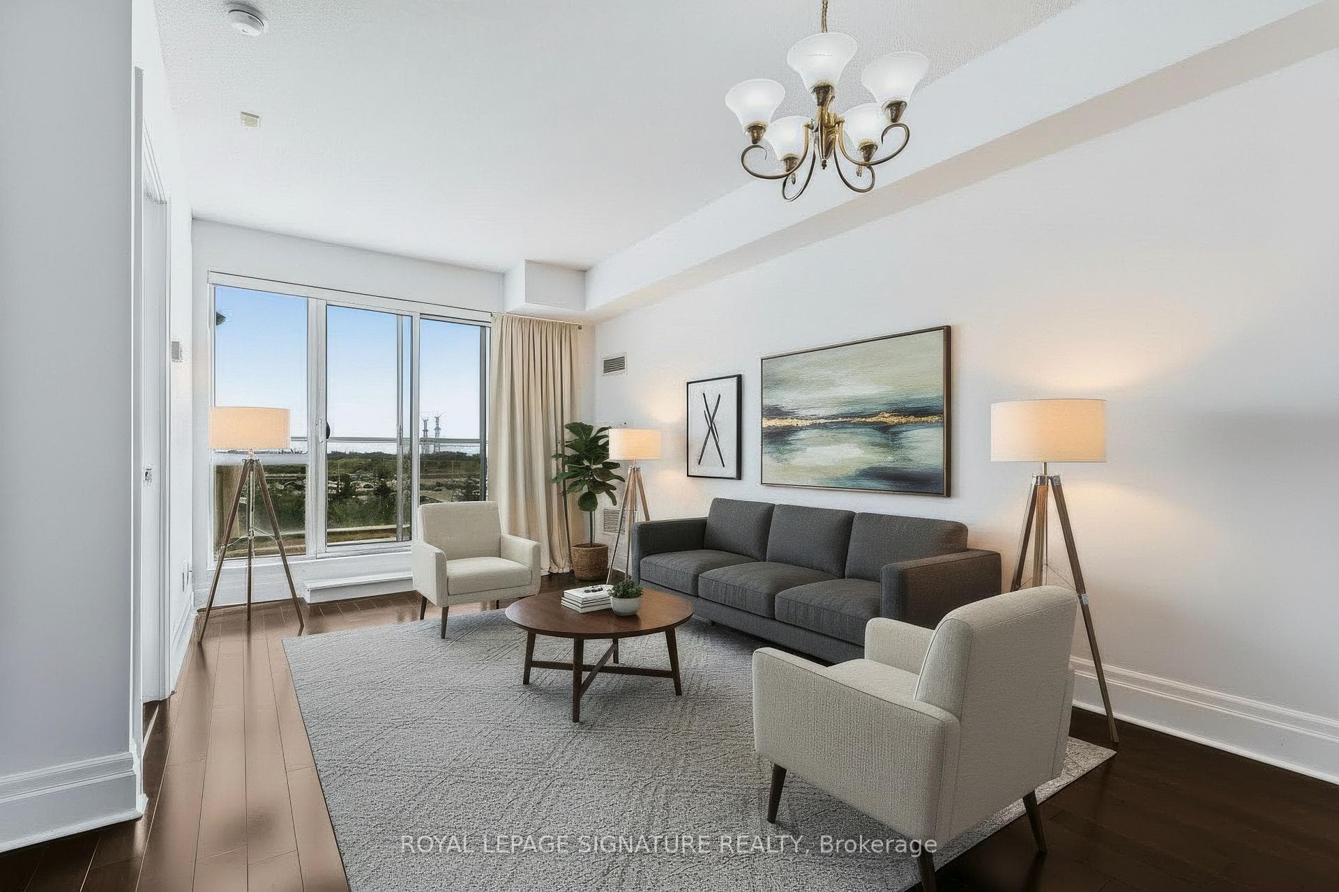 39 Upper Duke Crescent Unit 408