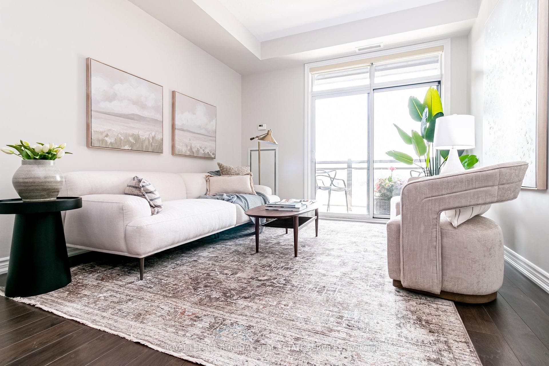 35 Southshore Crescent Unit 221
