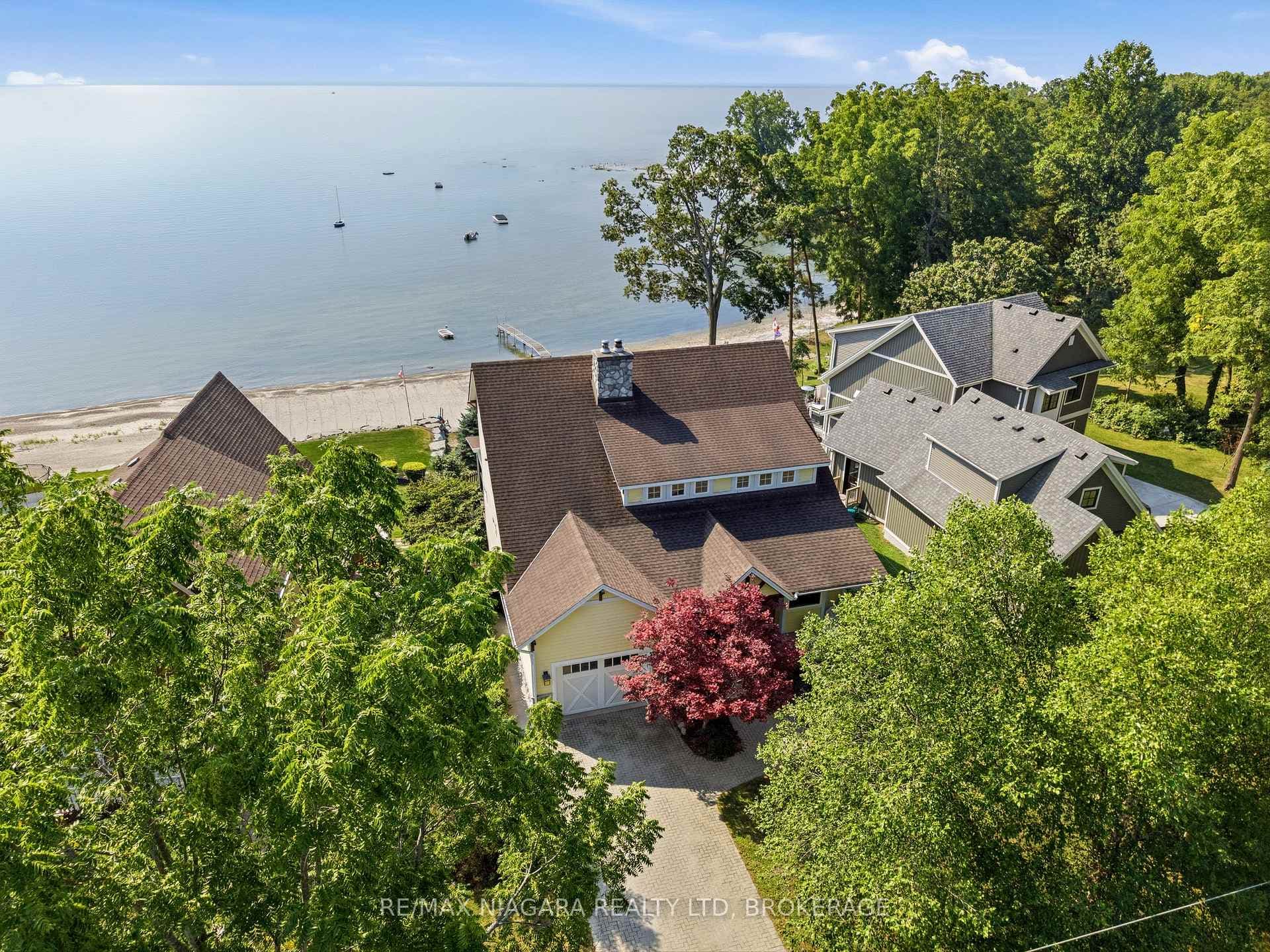 3585 Yacht Harbour Road