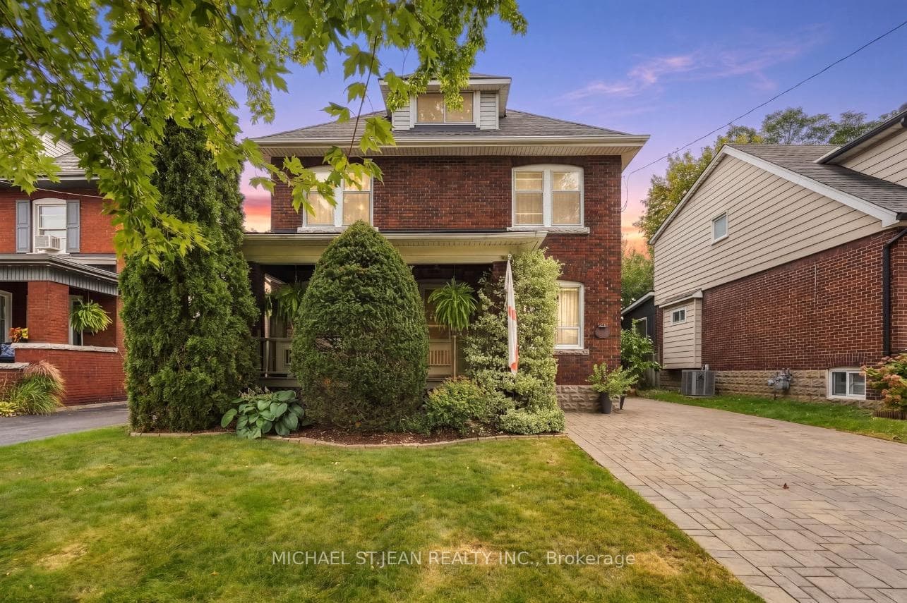 33 Tuxedo Avenue