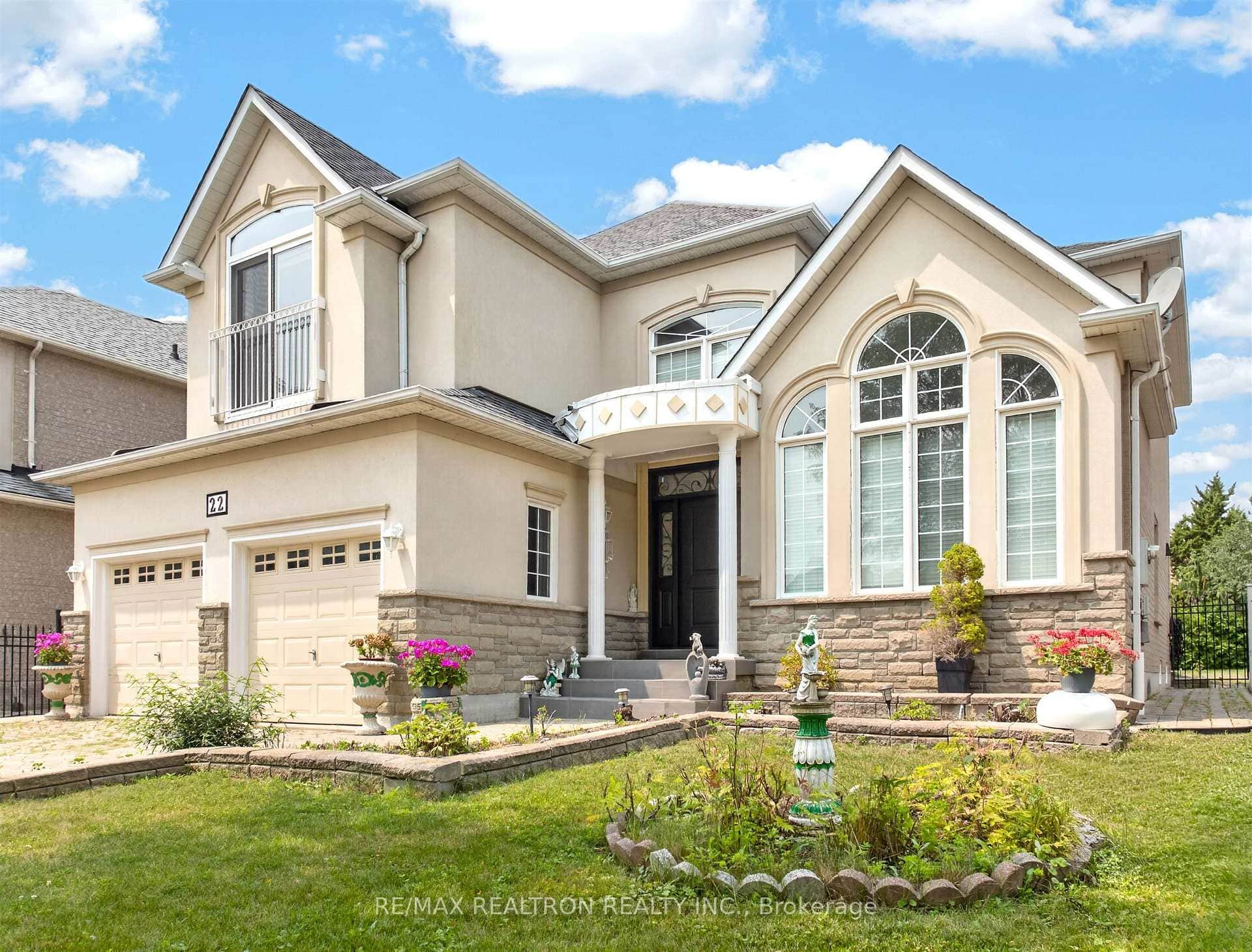 22 Queensborough Court