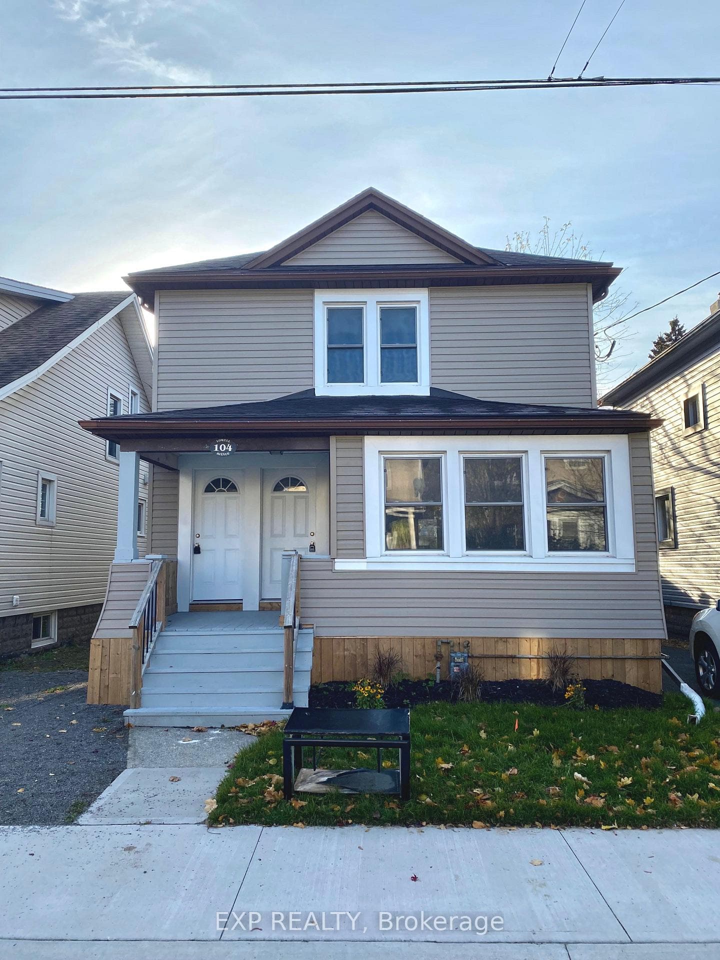 104 Lowell Avenue Unit UPPER LEVEL