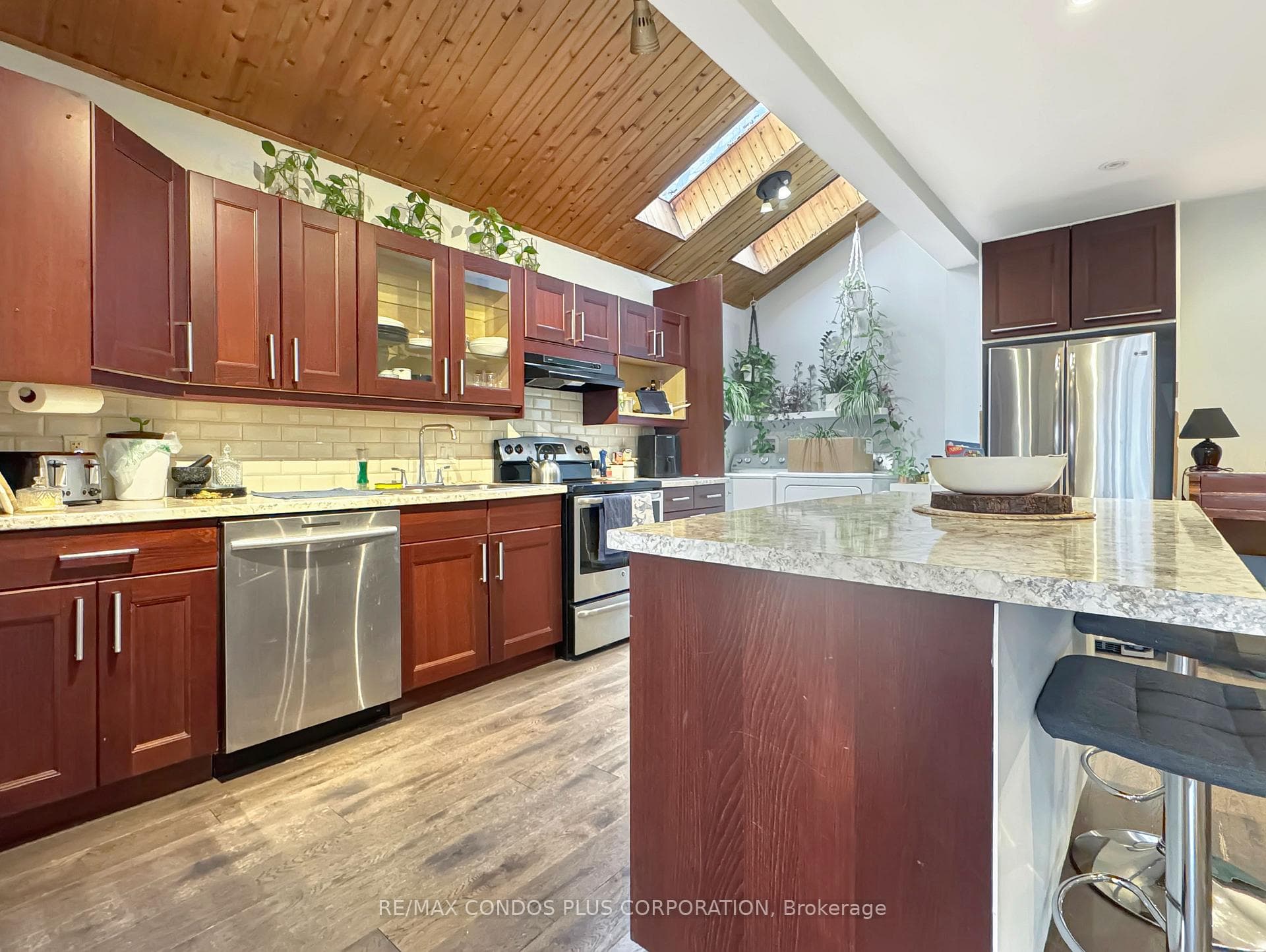 869 Beach Boulevard