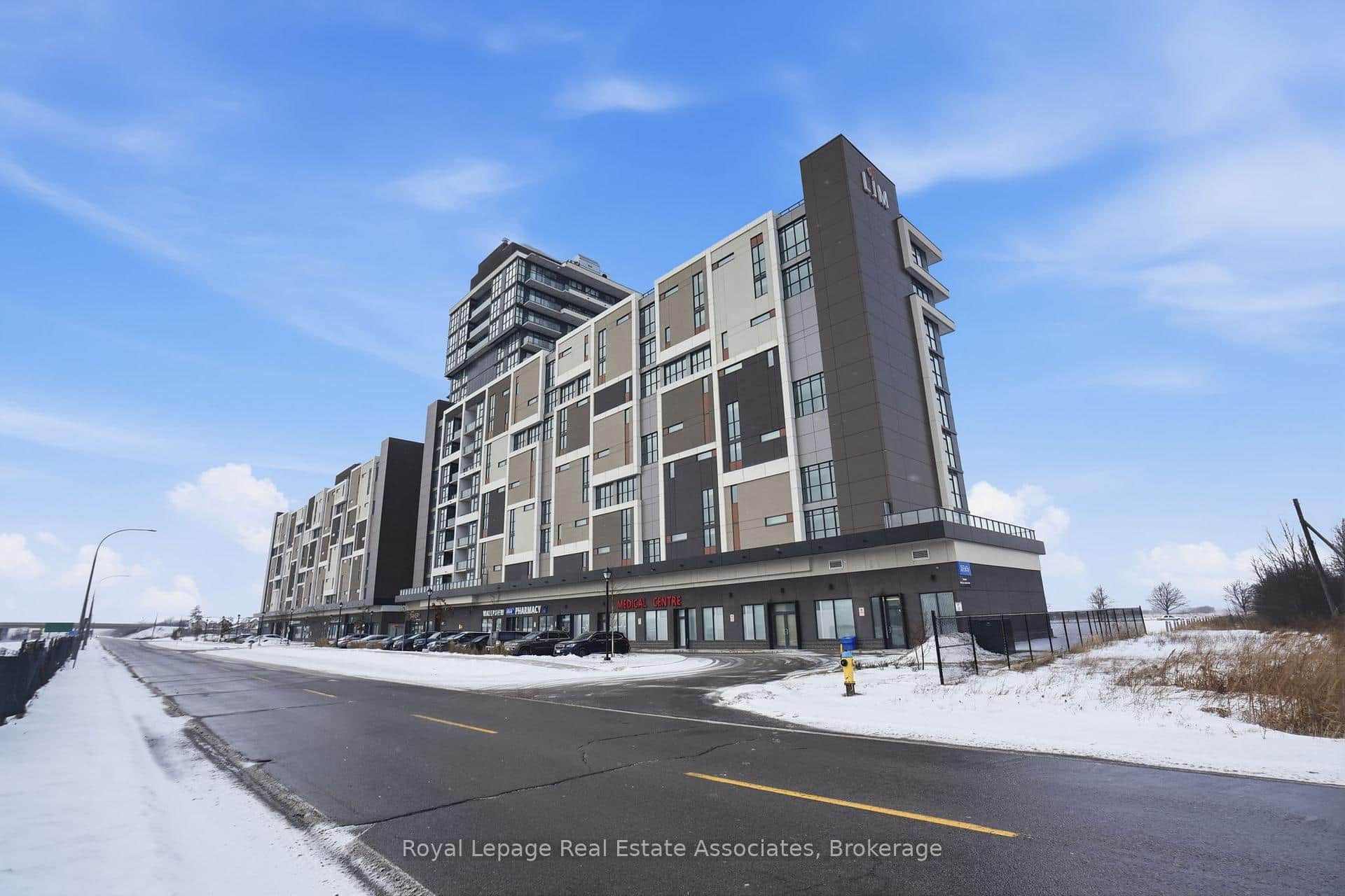 550 North Service Road Unit 801