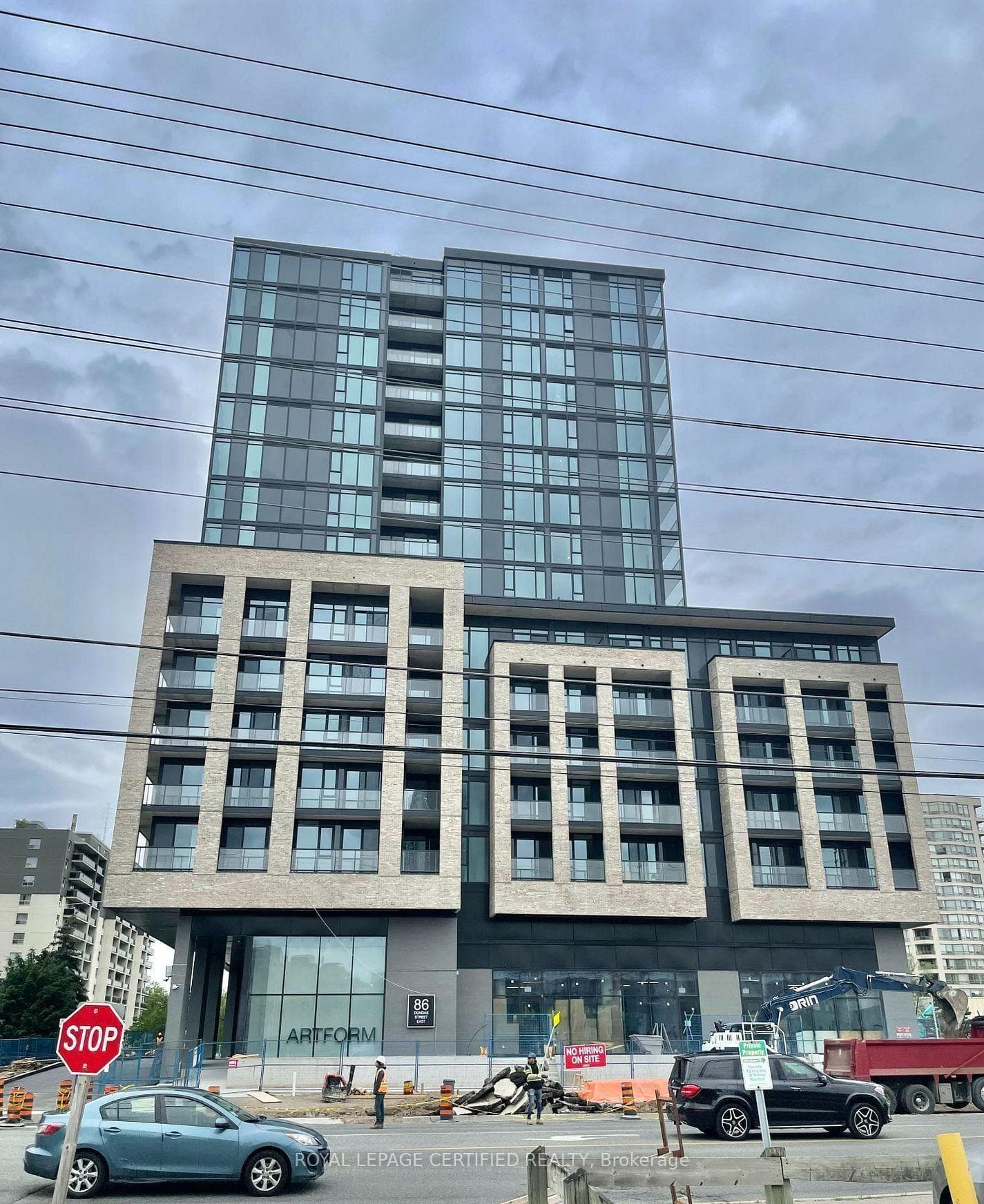 86 Dundas Street Unit 302